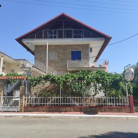 Noula Rooms Makrygialos Ngoại thất bức ảnh
