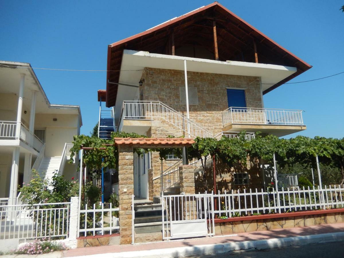 Noula Rooms Makrygialos Ngoại thất bức ảnh
